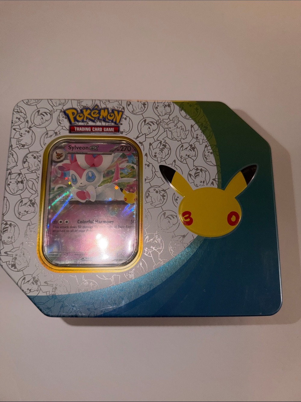 Sylveon EX Tin – Blue/Green